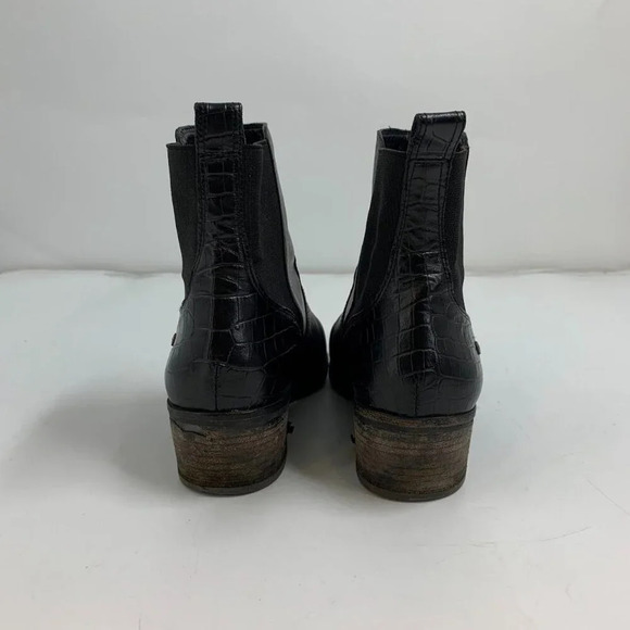 Ugg Australia Women's Keller Croc Leather Ankle Slip On Chelsea Boot Size 7/38‎ - Picture 8 of 16